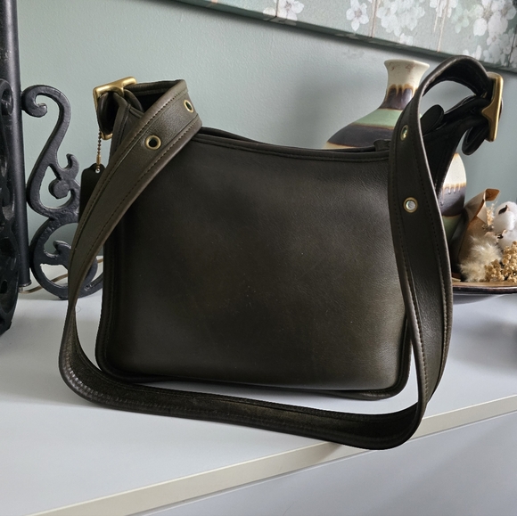 Vintage Coach Legacy Zip Shoulder Bag - Picture 2 of 9